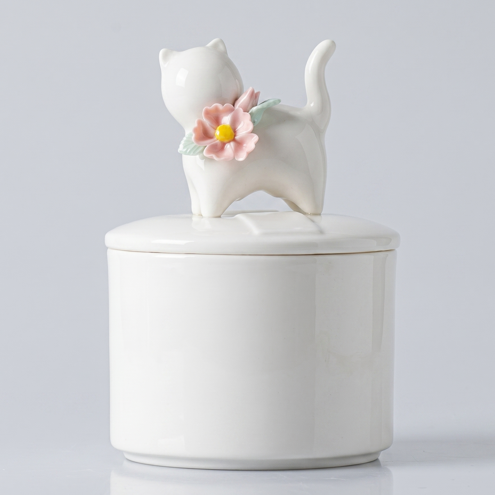 Beautiful small medium Amberra ceramic porcelain white urn to store the ashes of cat and keep the memory alive