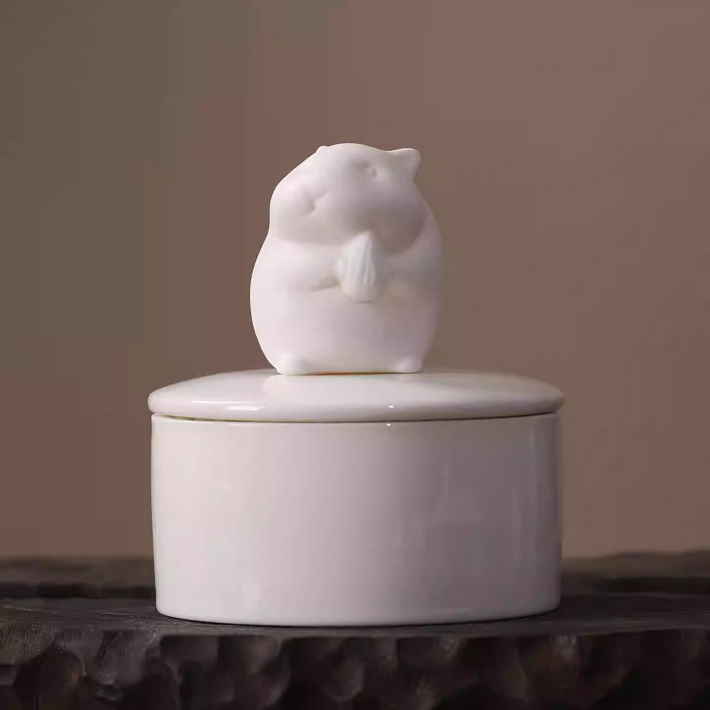 Beautiful small Amberra ceramic porcelain white urn to store the ashes of your hamster, mouse or rat and keep the memory alive