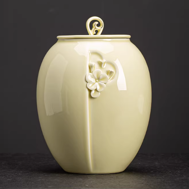 Beautiful extra-large beige ceramic porcelain 3.3 liter animal pet urn with floral design